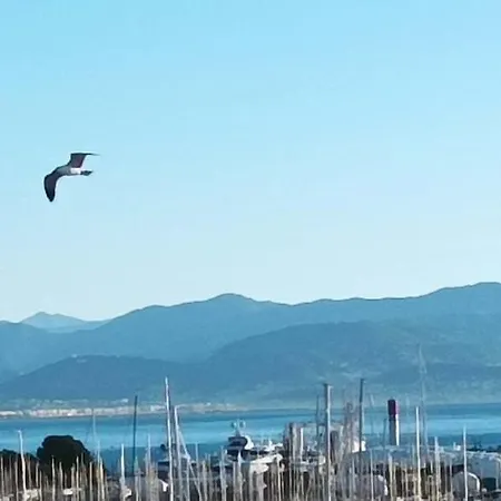 Penthouse With Extraordinary View Διαμέρισμα *