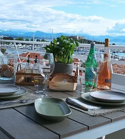 Apartman Penthouse With Extraordinary View *