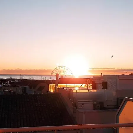 Penthouse With Extraordinary View * Antibes